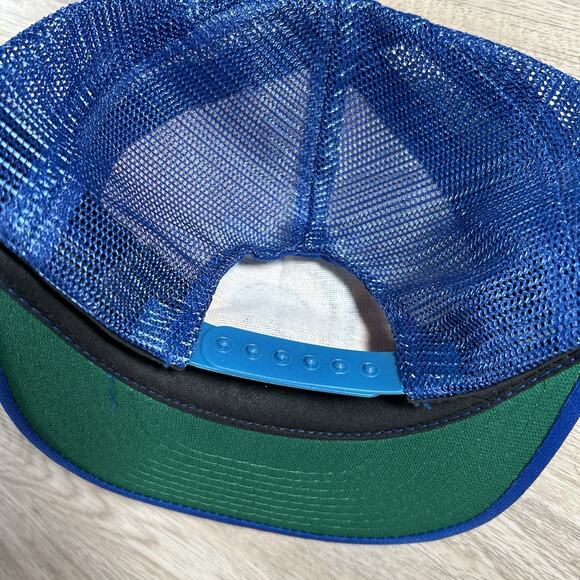 Vintage 1980s Los Angeles Rams Hat Snapback NFL Football Blue Yelow Trucker Cap - Picture 2 of 8